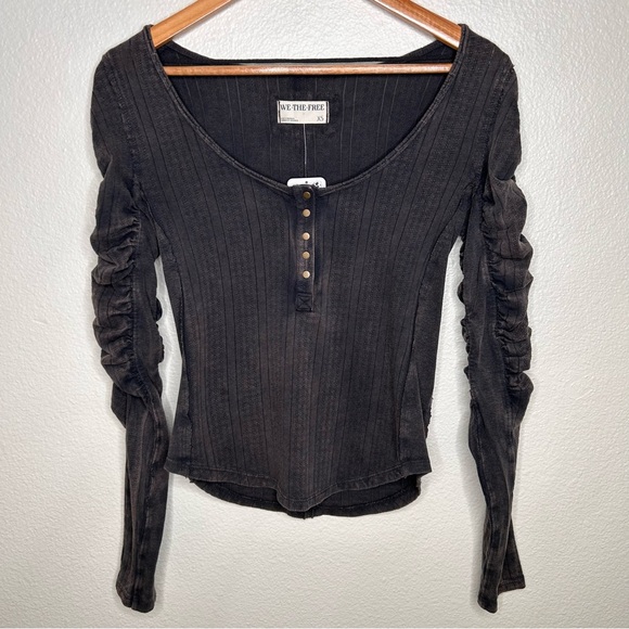 NWT We The Free - Free People Hope Henley Top extra small